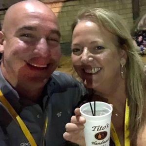 Meet your Posher, Damon